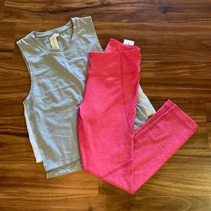 NWT Outdoor Voices 3/4 Warmup Leggings